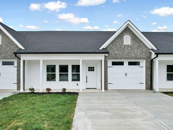 1080 Congress Parkway N, Unit B, Athens, TN 37303