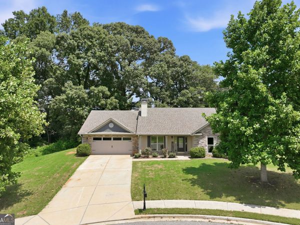 482 Logans Way, Hoschton, GA 30548