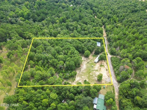 1838 Pettis Road , Chipley, FL 32428