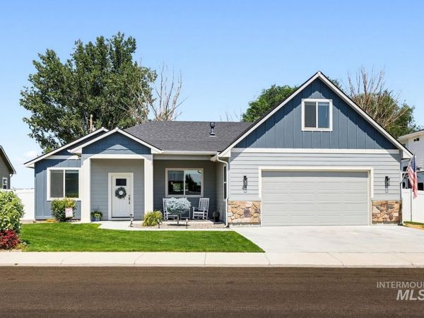 48 S Ravine Way, Nampa, ID 83687