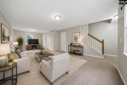 305 Cutter Court  photo 4