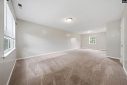 305 Cutter Court  photo 4