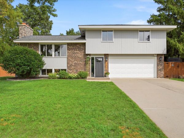 12904 Jackson Circle NE, Blaine, MN 55434