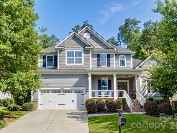 17615 Caddy Court, Charlotte, NC 28278