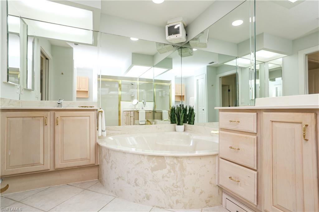 5765 Grande Reserve Way , Unit 7-702, Naples, FL 34110 Photo