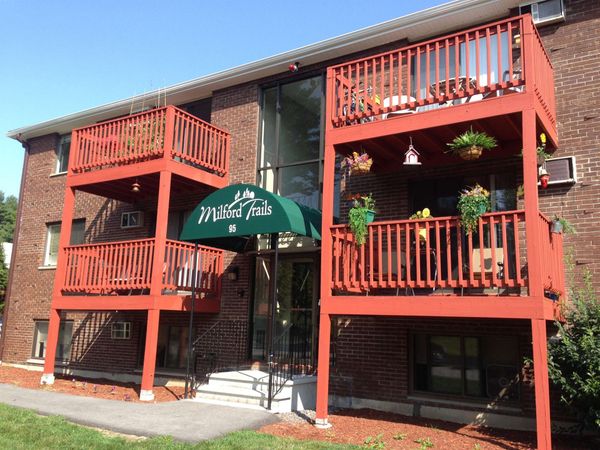 98 Powers Street, Unit 232, Milford, NH 03055
