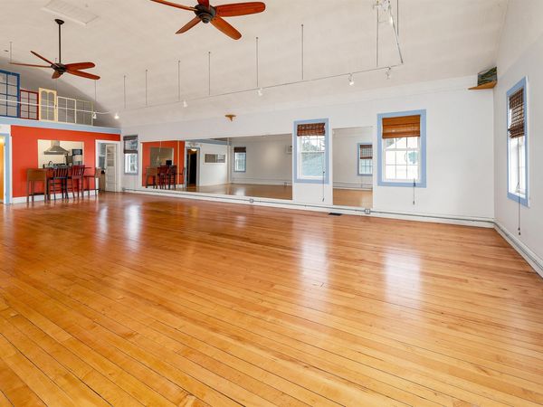 141 Main Street, Alton, NH 03809