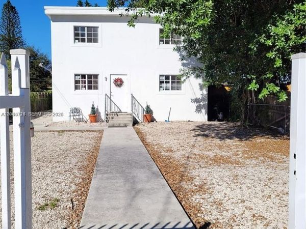 1921 NW 59th St , Unit D, Miami, FL 33142