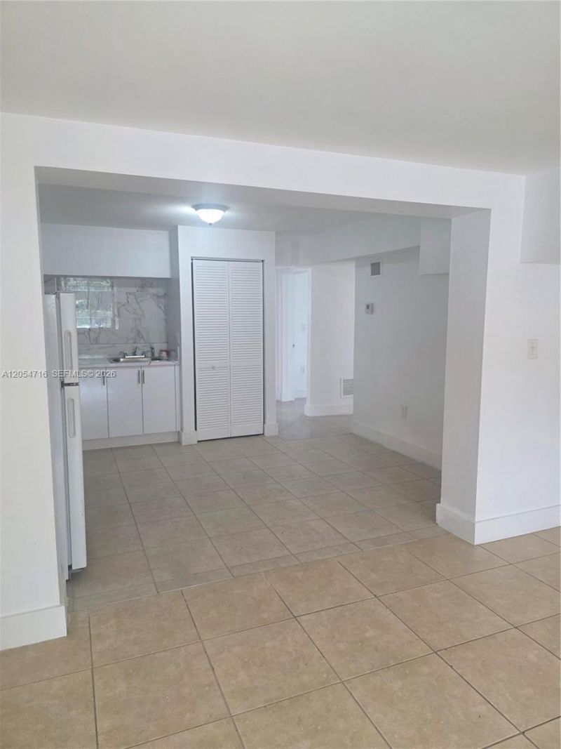 1921 NW 59th St , Unit D, Miami, FL 33142 Photo