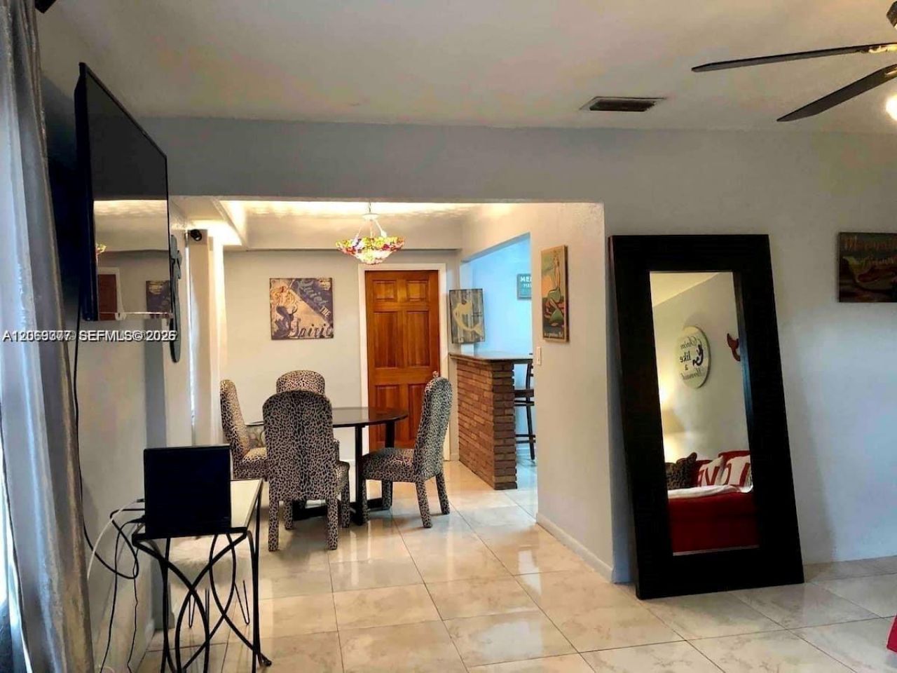 2411 Hayes St , Hollywood, FL 33020 Photo