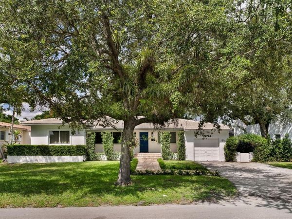4724 Orduna Dr , Coral Gables, FL 33146