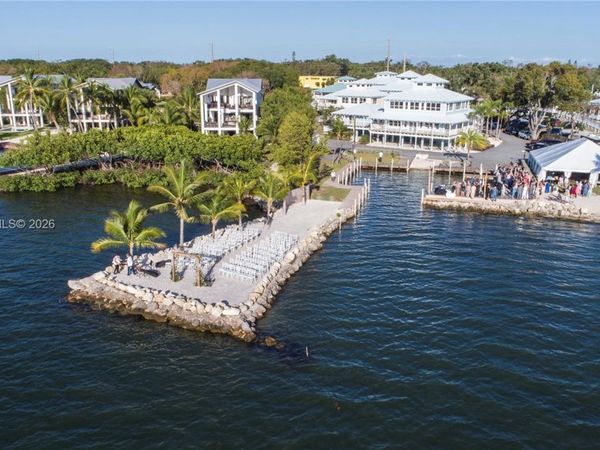 101910 Overseas Hwy , Key Largo, FL 33037
