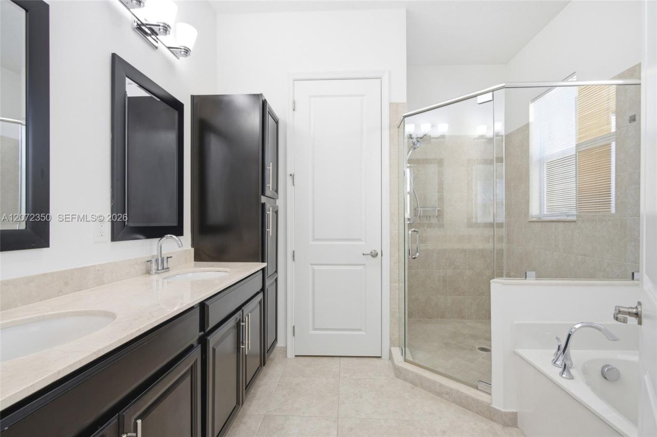 12441 NW 18th Ct , Pembroke Pines, FL 33028 Photo