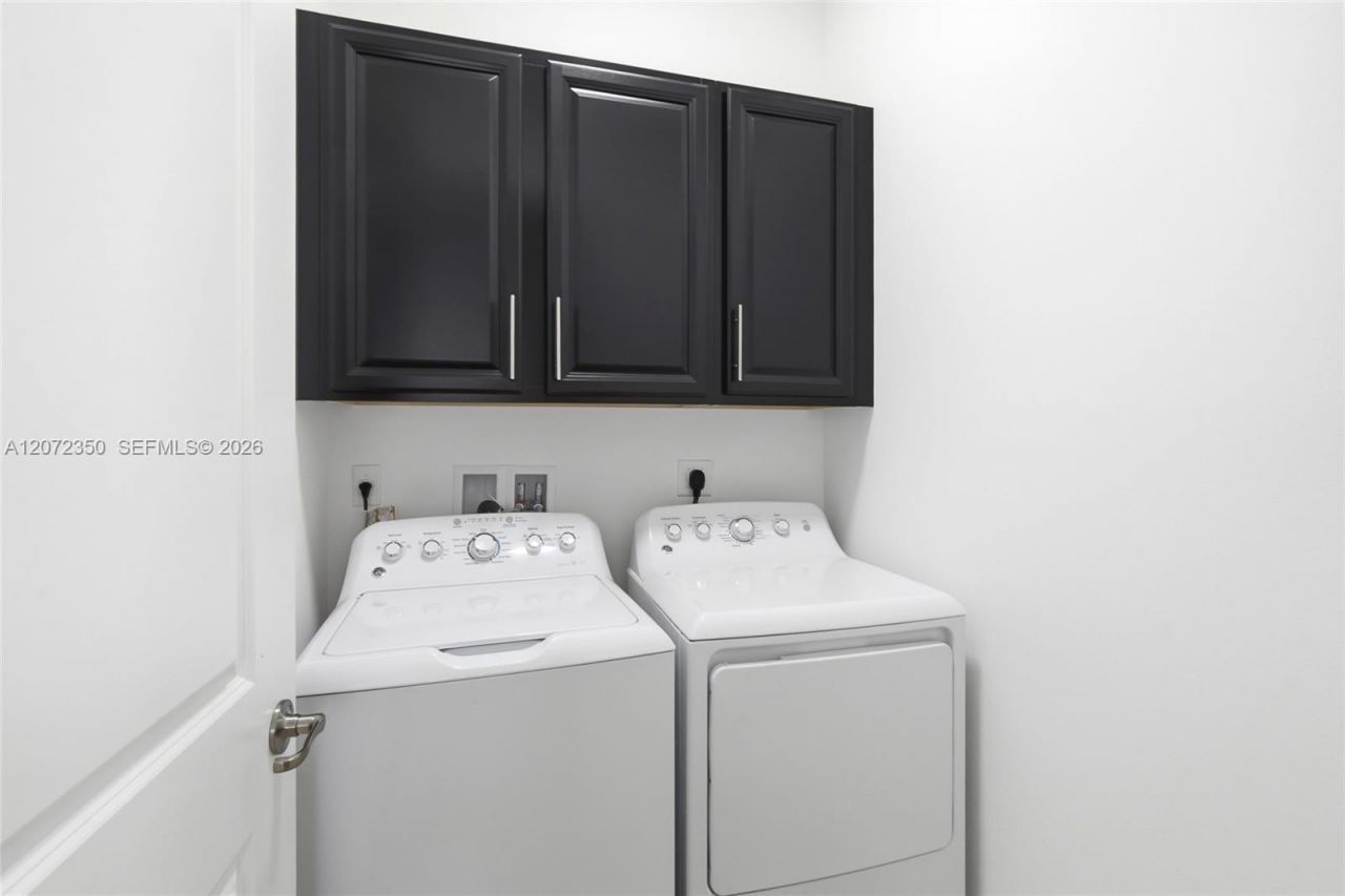12441 NW 18th Ct , Pembroke Pines, FL 33028 Photo