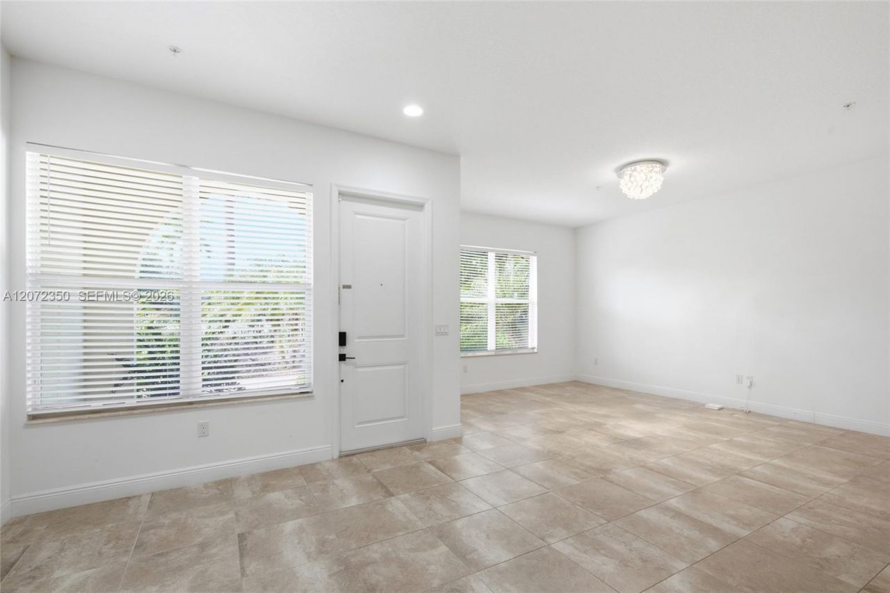 12441 NW 18th Ct , Pembroke Pines, FL 33028 Photo