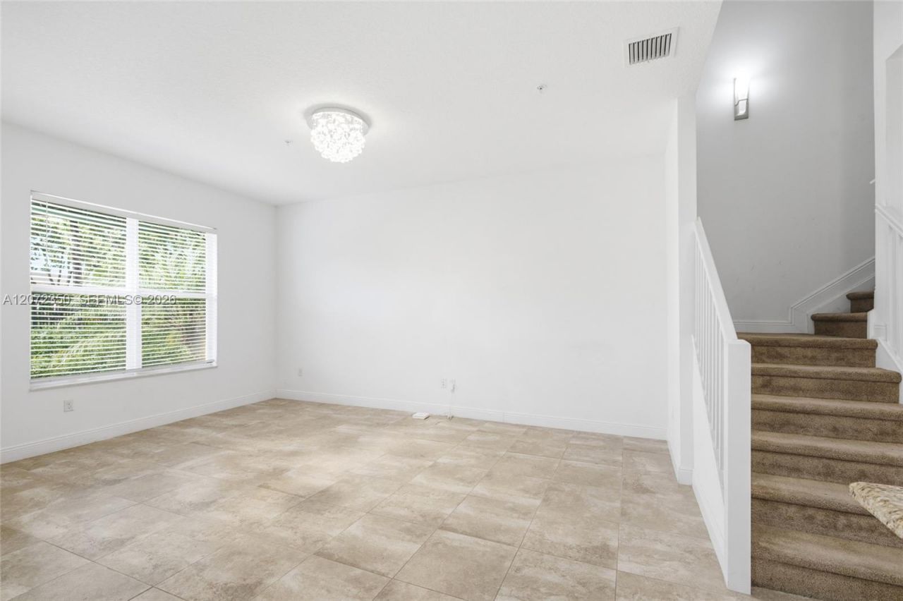 12441 NW 18th Ct , Pembroke Pines, FL 33028 Photo