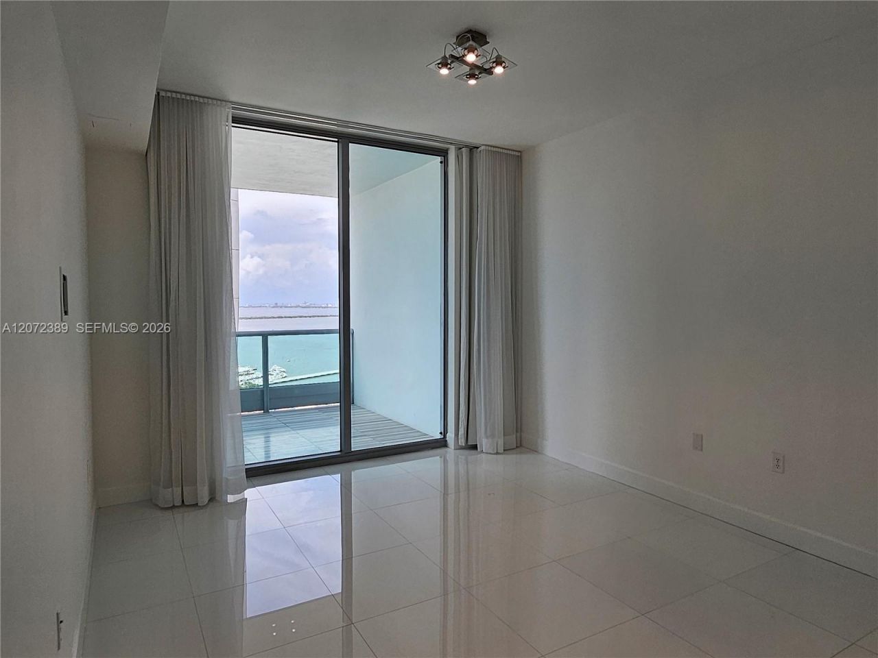 900 Biscayne Blvd , Unit 4210, Miami, FL 33132 Photo