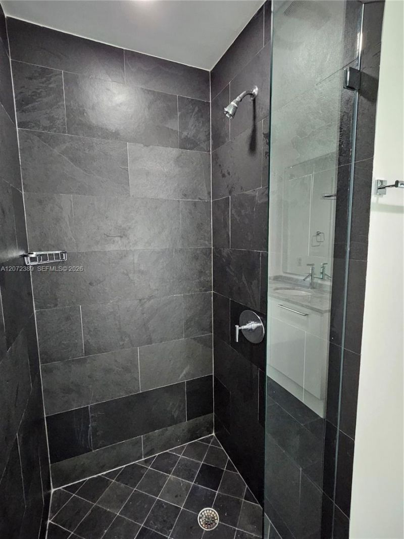 900 Biscayne Blvd , Unit 4210, Miami, FL 33132 Photo
