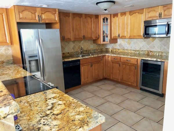 13499 Biscayne Blvd , Unit 506, North Miami, FL 33181