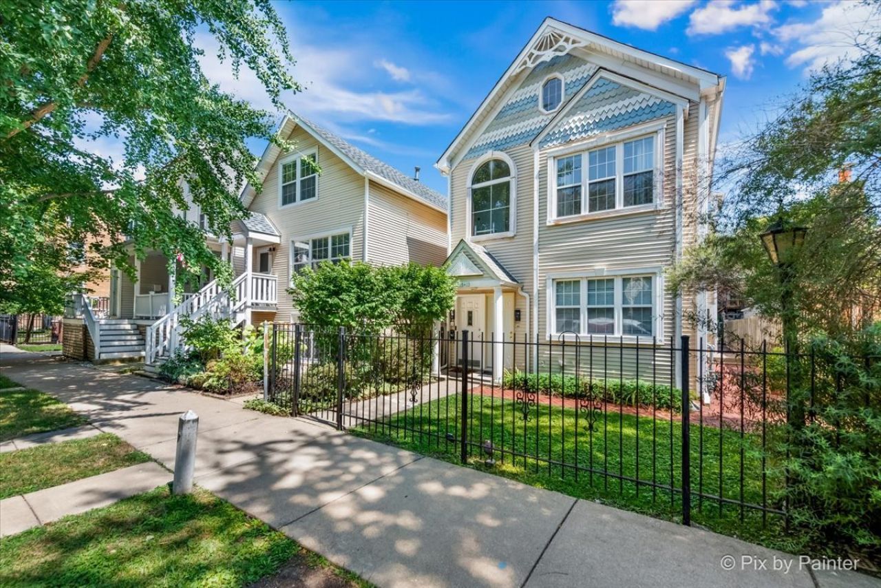 2515 N Talman Avenue, Unit 1, Chicago, IL 60647 Main Photo
