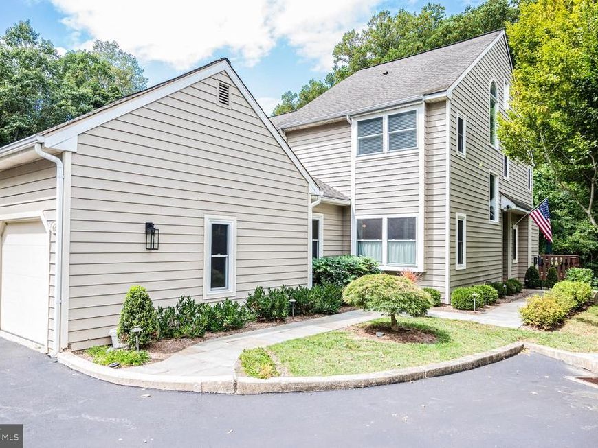429 Wooded Way, Newtown Square, PA 19073 Main Photo