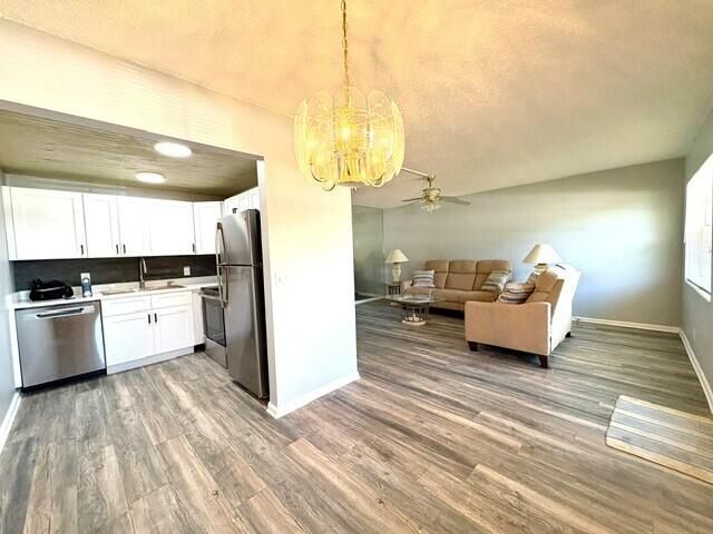 226 Kent N, Unit 226, West Palm Beach, FL 33417 Photo