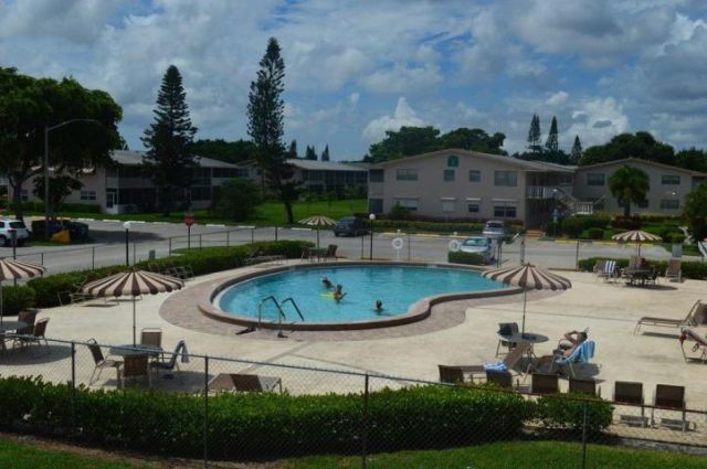 226 Kent N, Unit 226, West Palm Beach, FL 33417 Photo