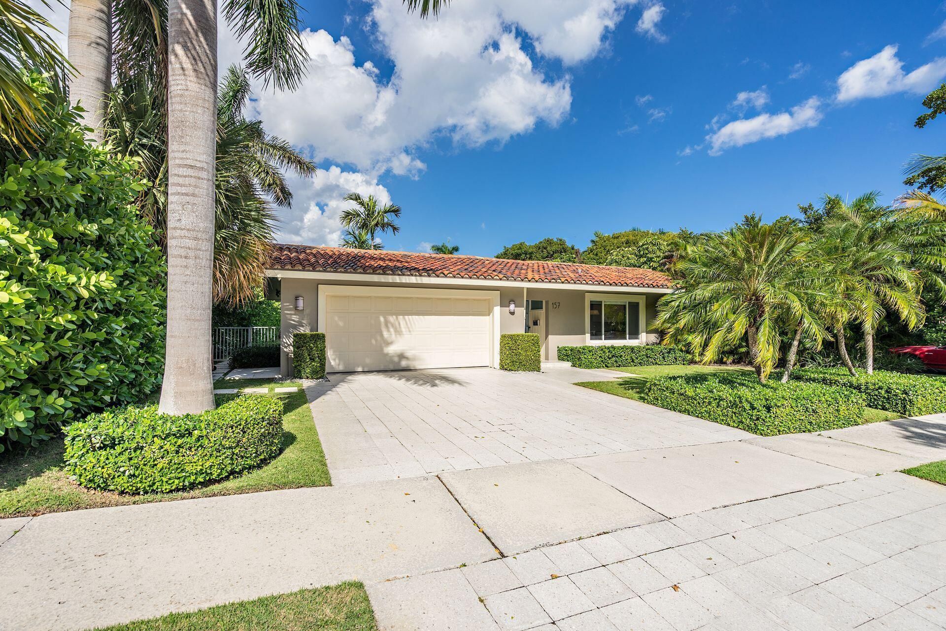 157 Worth Court N, West Palm Beach, FL 33405 Photo
