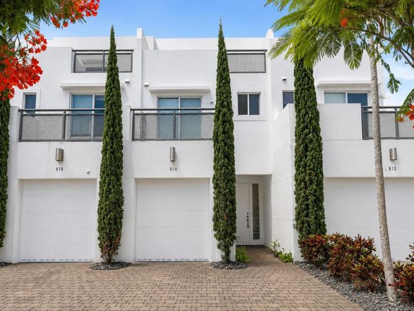 814 NE 19TH Avenue, Fort Lauderdale, FL 33304
