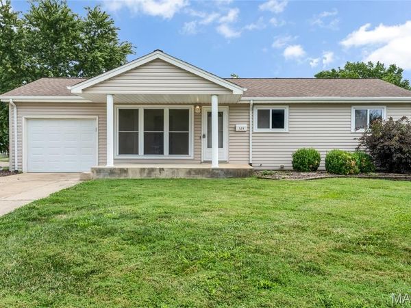524 Cheryl Ann Drive, Wentzville, MO 63385