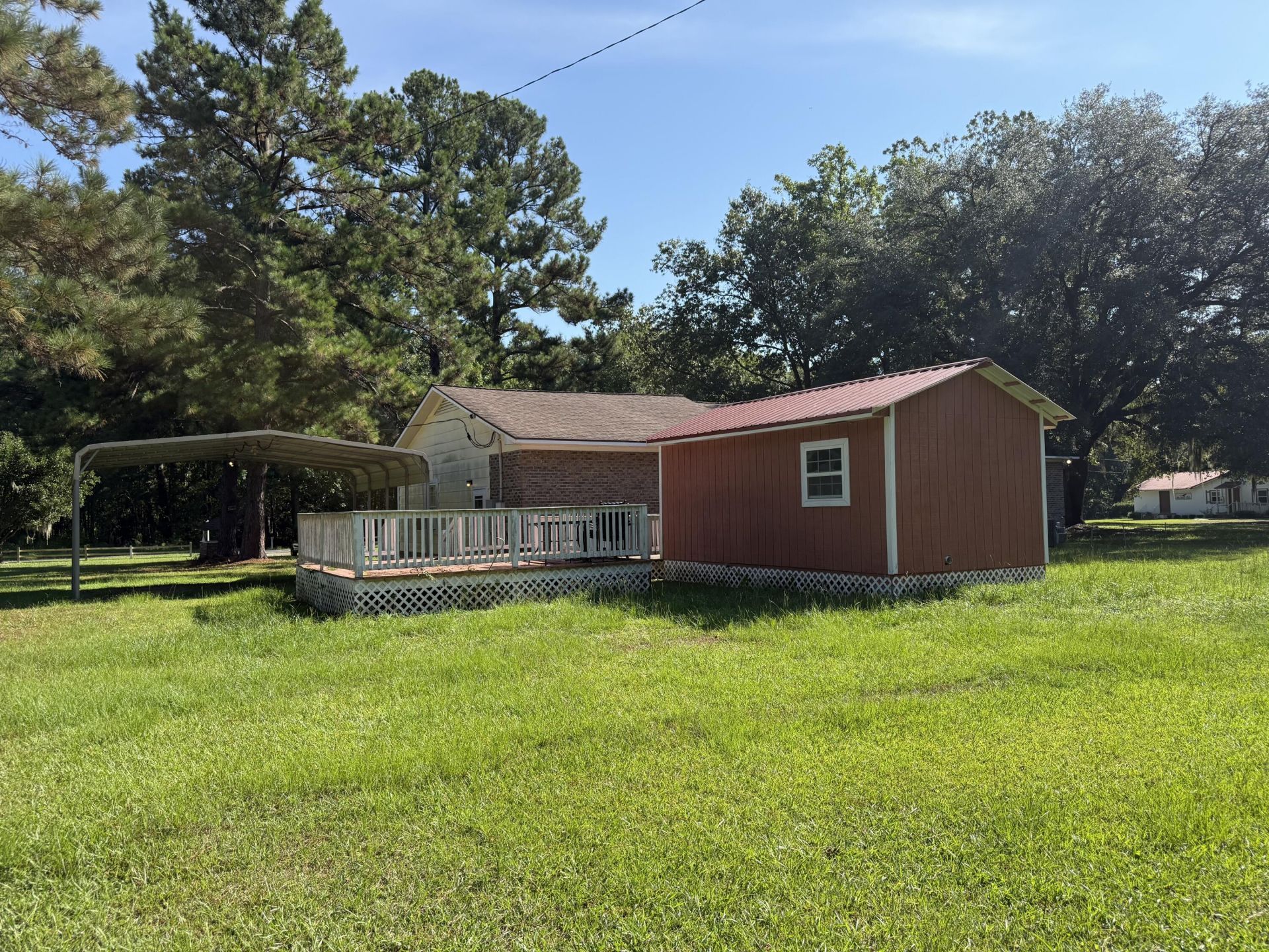 512 Ivenia Brown Road Photo 5