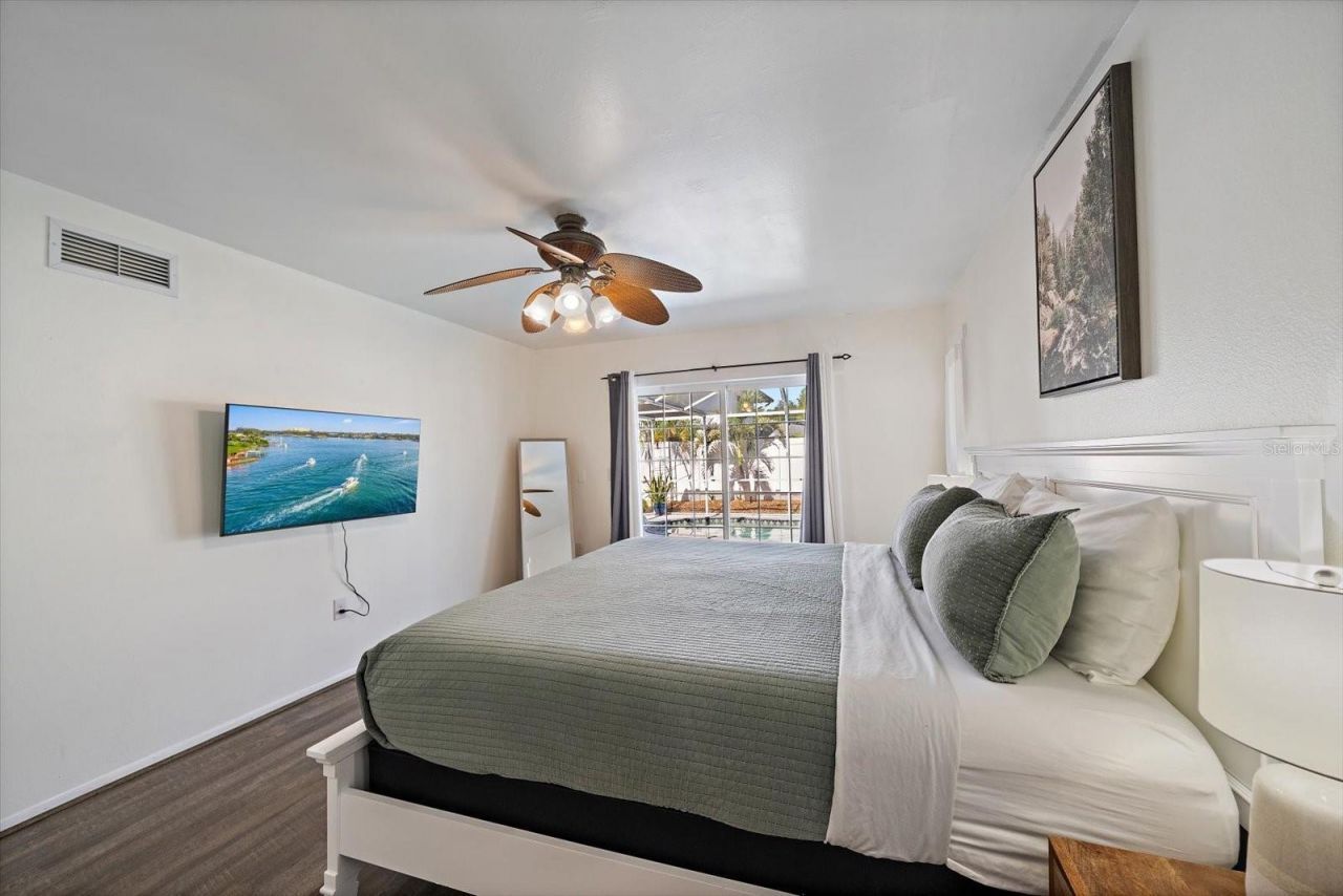 1211 Angela Maria Road, Sarasota, FL 34243 Photo