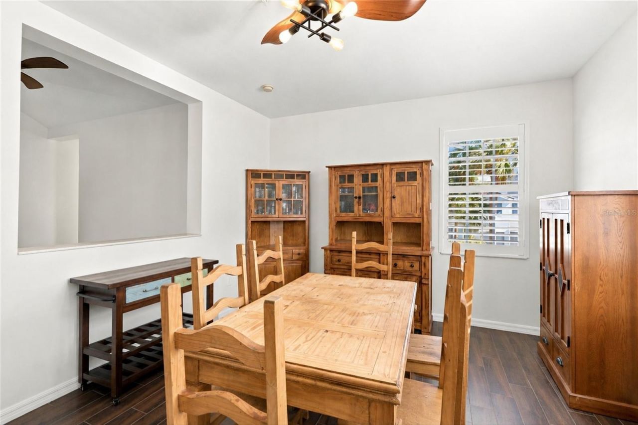 16560 Goldenrod Lane , Unit 201, Alva, FL 33920 Photo