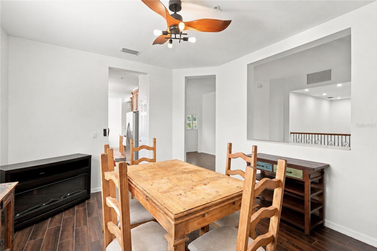 16560 Goldenrod Lane , Unit 201, Alva, FL 33920 Photo