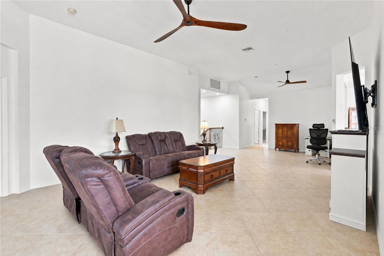 16560 Goldenrod Lane , Unit 201, Alva, FL 33920 Photo