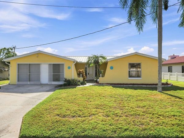 4388 7TH ISLE DRIVE , HERNANDO BEACH, FL 34607