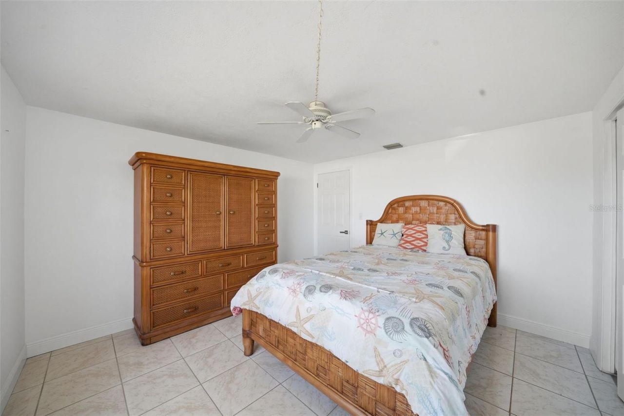 4388 7th Isle Drive, Hernando Beach, FL 34607 Photo