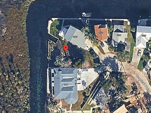 5243 TROPICAL POINT , WEEKI WACHEE, FL 34607