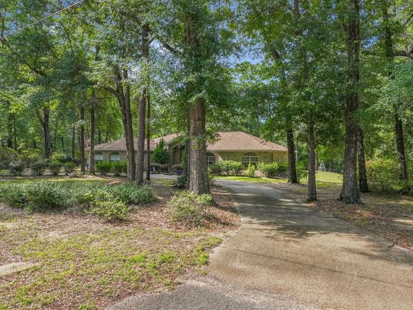 6932 Summit Place, Milton, FL 32570