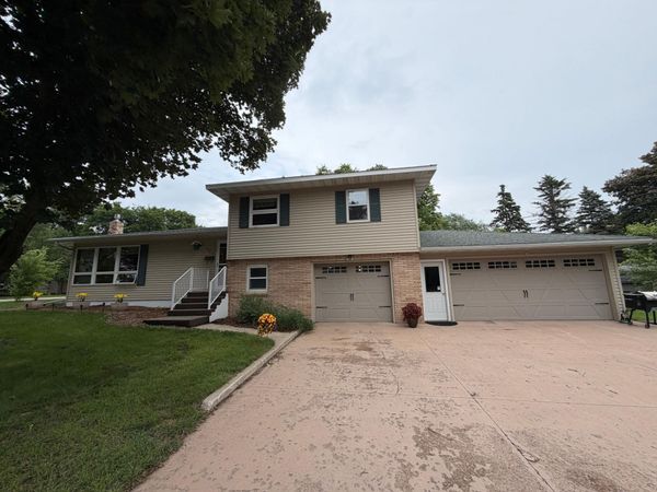 424 S Haven Street , Appleton, MN 56208