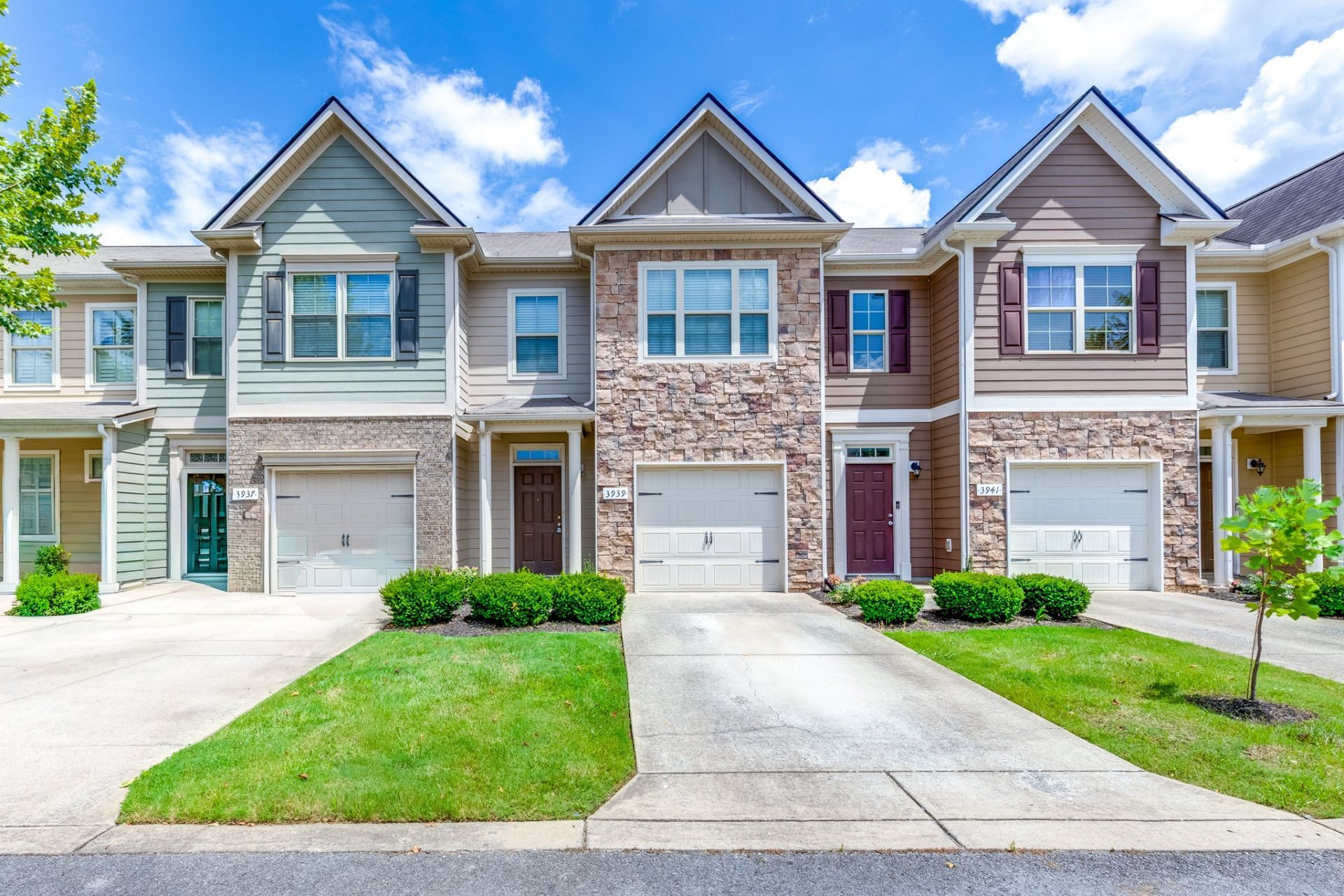 3939 Cannonsgate Ln , Murfreesboro, TN 37128 Main Photo