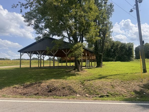 731 Big Rock Rd , Big Rock, TN 37023