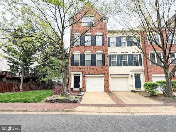 162 BARRETT PLACE, ALEXANDRIA, VA 22304