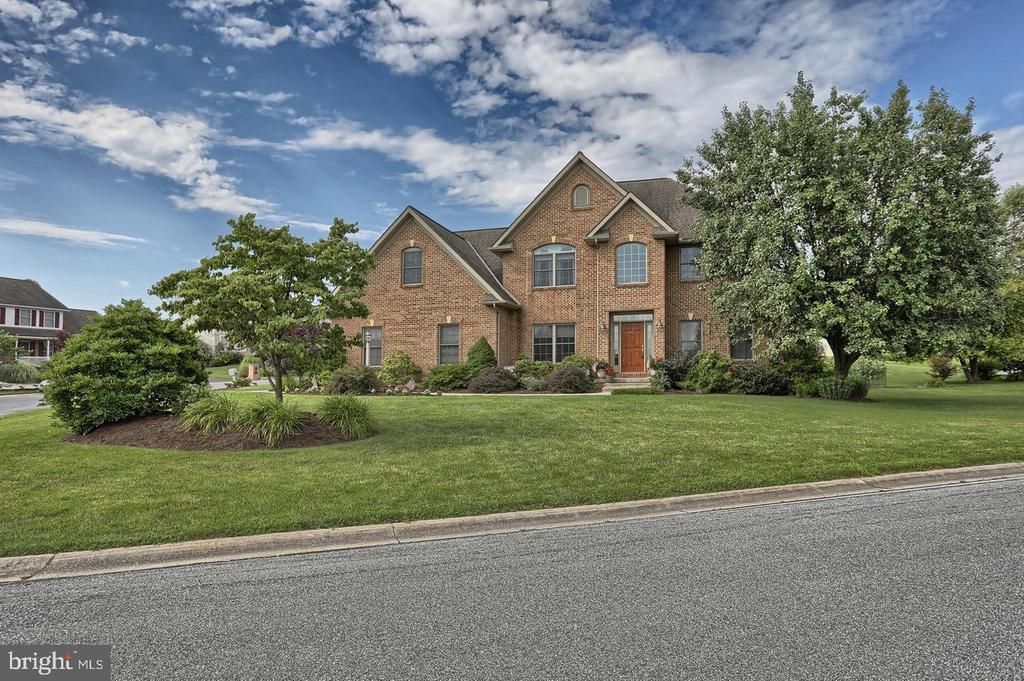 08 STARLIGHT LANE , LEBANON, PA 17046