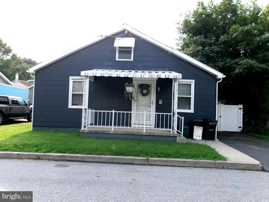 28 S Porter Street, Marietta, PA 17547 Main Photo