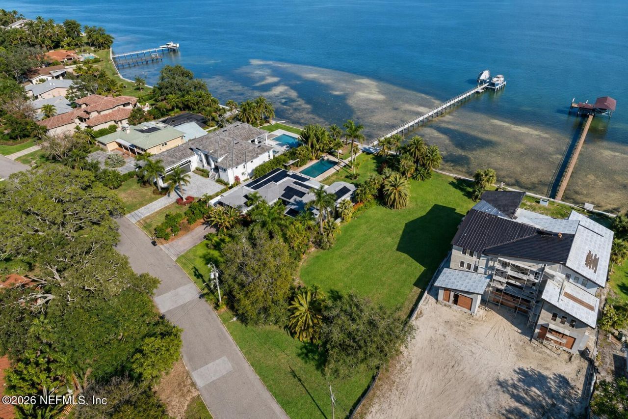 6100 Bahama Shores Drive S, Saint Petersburg, FL 33705 Photo