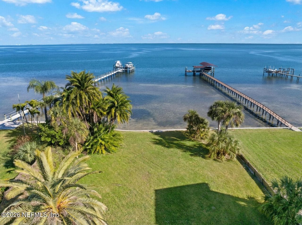 6100 Bahama Shores Drive S, Saint Petersburg, FL 33705 Photo
