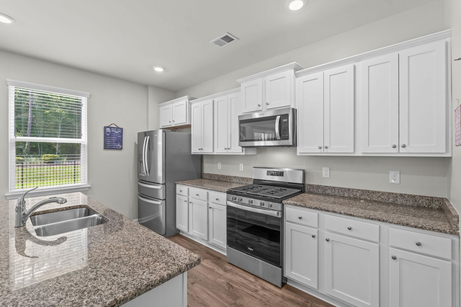 2865 Pegasus Place Photo 13