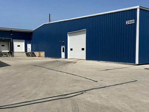 2908 VINLAND STREET, Oshkosh, WI 54901