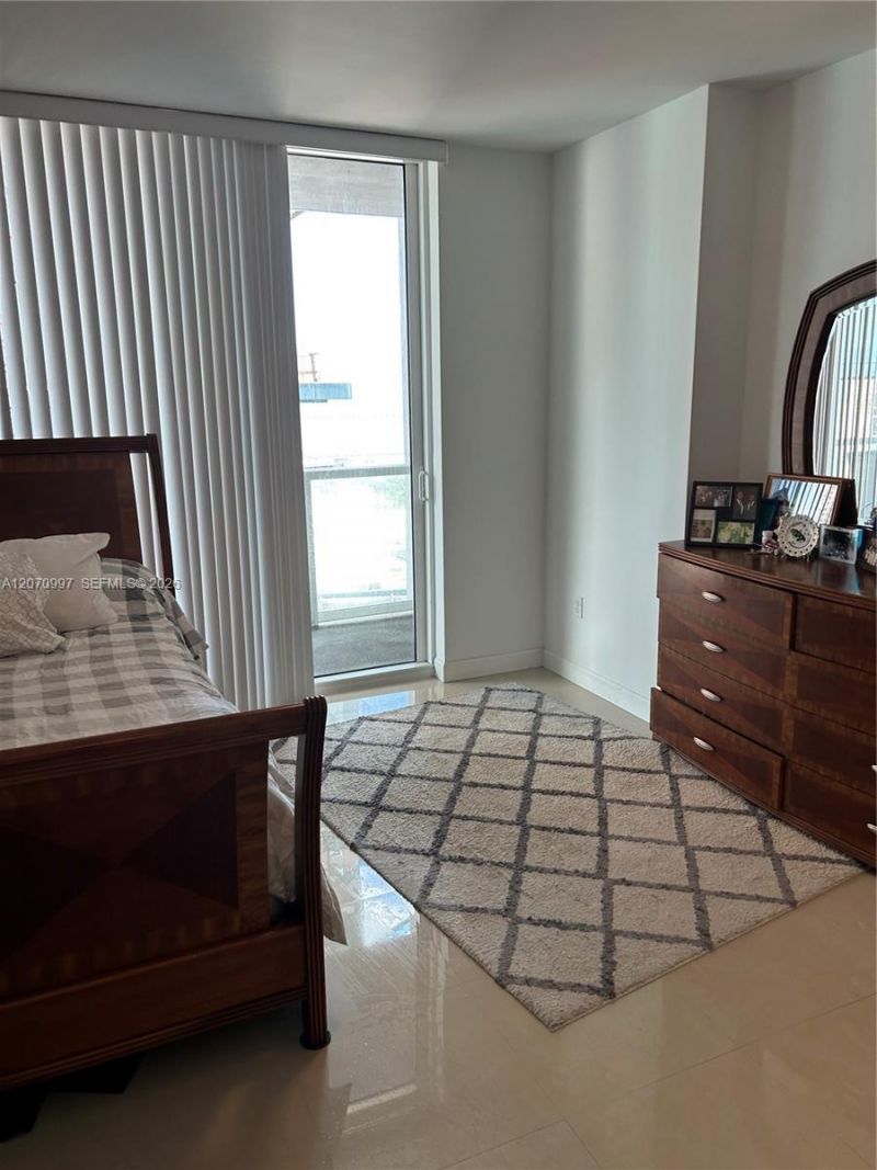 244 Biscayne Blvd , Unit 3106, Miami, FL 33132 Photo